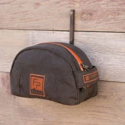 Fishpond Cabin Creek Toiletry Kit