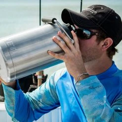 Yeti Rambler 1 Gallon Jug Water Bottles 16 Yeti Rambler 1 Gallon Jug Water Bottles